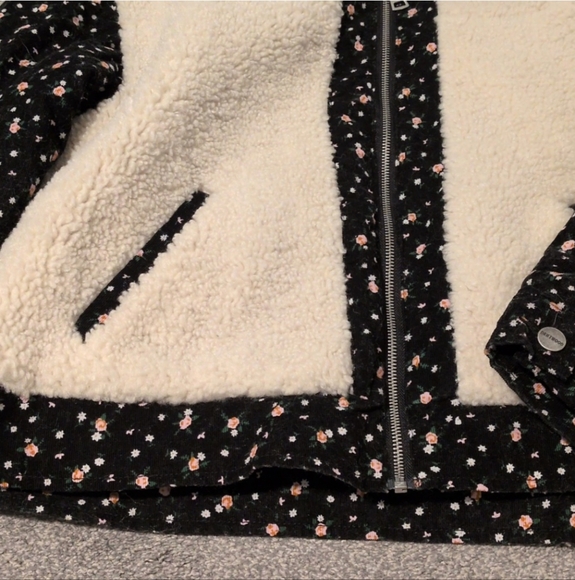 DRIFTWOOD X Free People Black and Cream Teddy Floral Jacket Size Medium - Picture 6 of 7